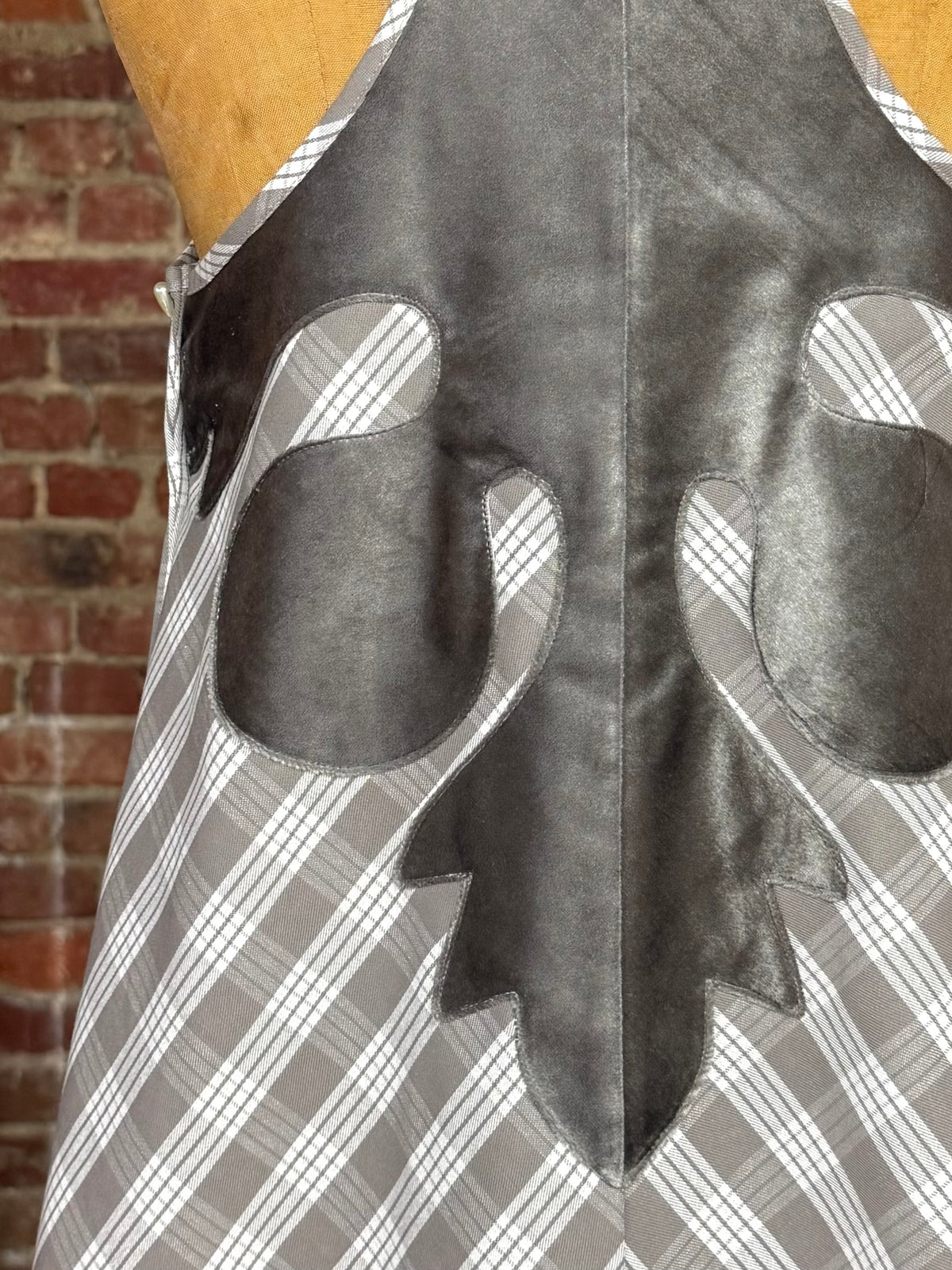 Lama Midi with Velvet Appliqué